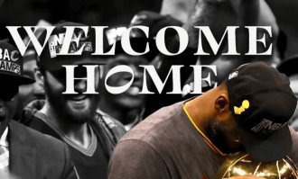 骑士主场播放詹姆斯致敬视频 老詹感动落泪